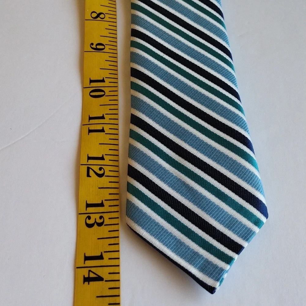 Source Unknown blue stripe